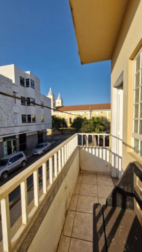 Apartamento no Centro de Capitólio